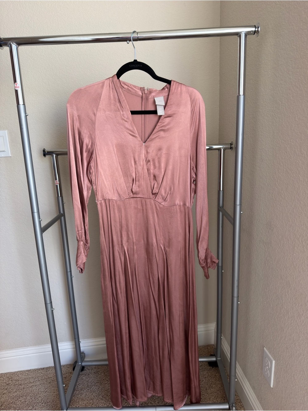 H&M Dusty Rose Satin Midi Dress with V-Neck